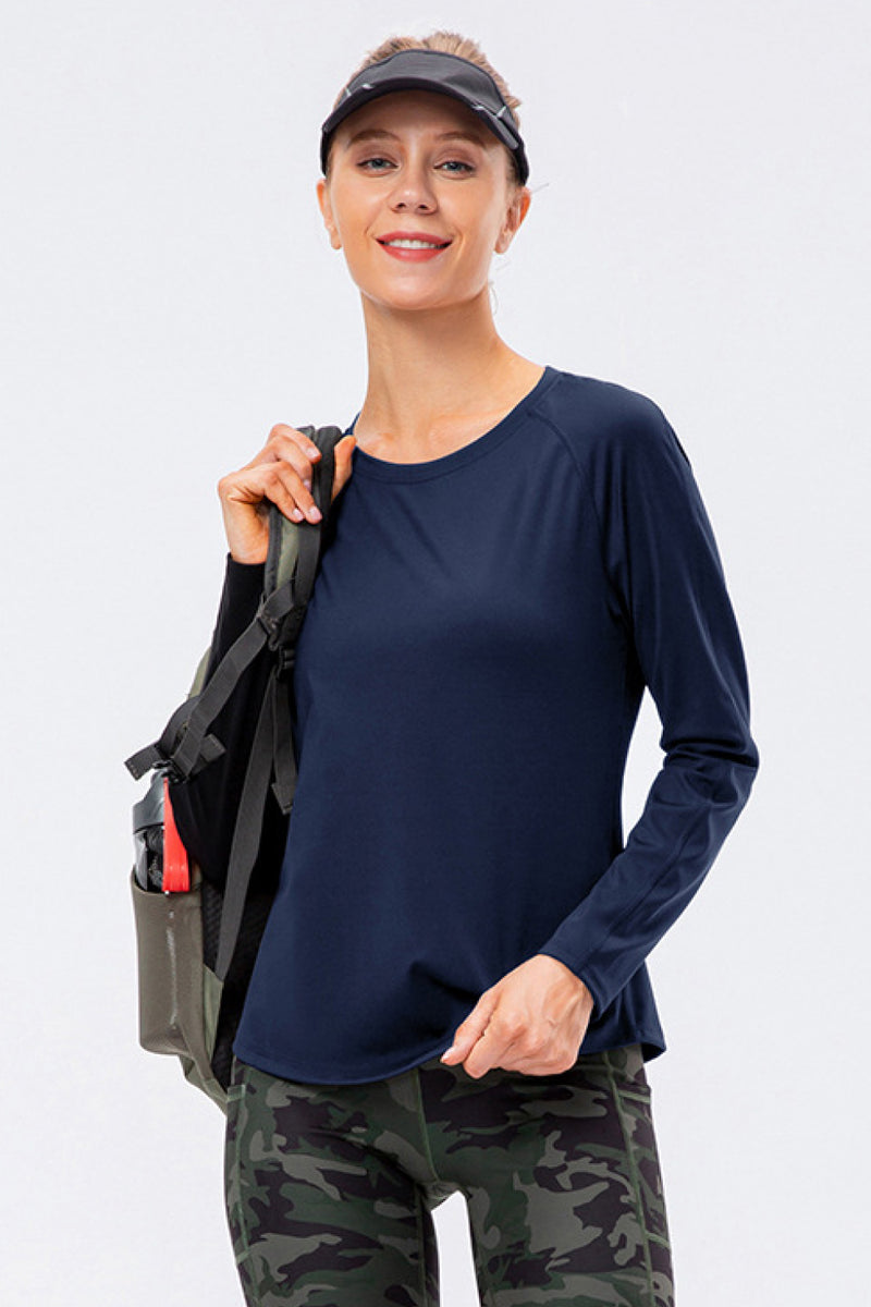 Raglan Sleeve Round Neck Athletic Top