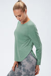 Breathable Raglan Sleeve Side Slit Yoga Top