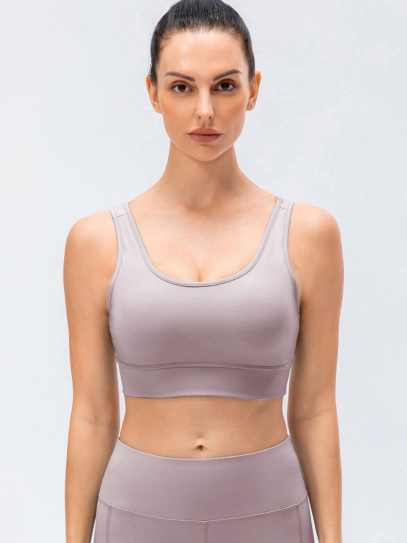 Scoop Neck Padded Sports Bra