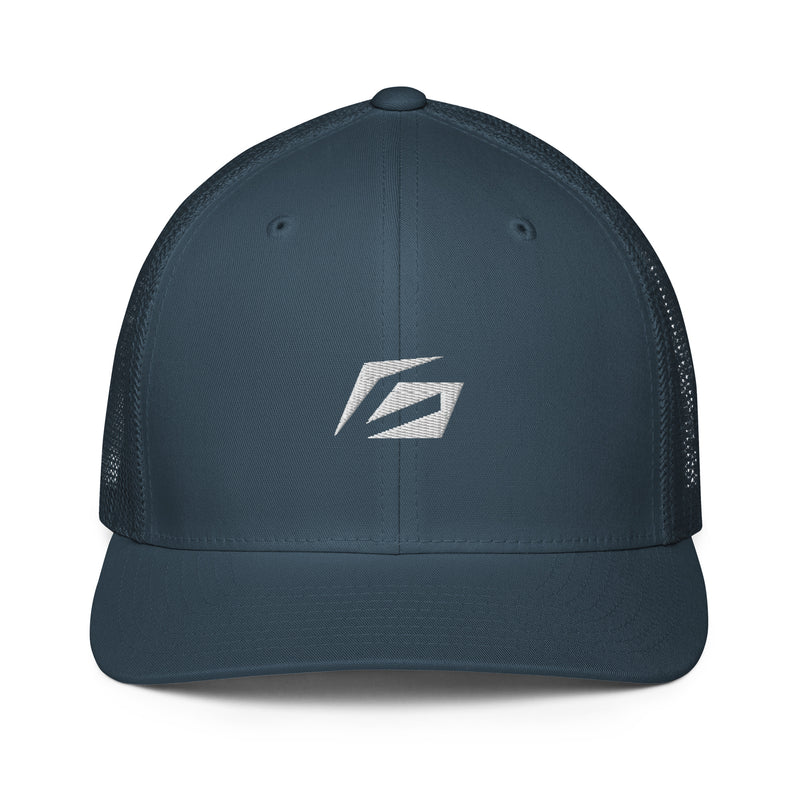 Closed-back trucker cap